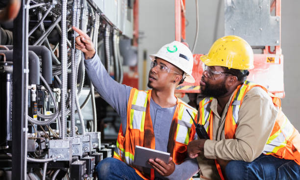 Best Commercial Electrician Services  in Grundy, VA